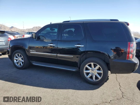2014 GMC Yukon Denali with VIN 1GKS2EEF0ER108624, listed as a Copart auction lot 44456865 with 170,720 mi miles and Salvage Title. Bid and sale history available at carsss.com. Image 2.