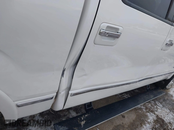 2013 Ford F-150 XL with VIN 1FTFW1ET1DFD50855, listed as a IAAI auction lot 41401837 with 196,003 mi miles. Bid and sale history available at carsss.com. Image 19.