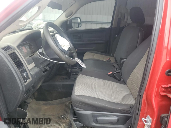 2012 Ram 2500 ST z VIN 3C6UD5CL5CG236045, wystawiony jako Copart lot #54222745 z przebiegiem 195 694 mil mil oraz Szkoda całkowita • Salvage title. Historia ofert i sprzedaży dostępna na DreamBid. Obrazek 7.
