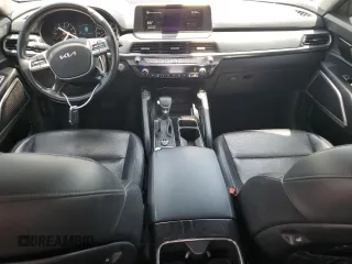 2022 Kia Telluride S with VIN 5XYP6DHC7NG241722, listed as a Copart auction lot 55633715 with 74,520 mi miles and Non Repairable. Bid and sale history available at DreamBid. Image 8.