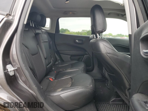 2019 Jeep Compass Latitude z VIN 3C4NJDBB7KT787317, wystawiony jako Copart lot #87840945 z przebiegiem 33 583 mil mil oraz Szkoda całkowita • Salvage title. Historia ofert i sprzedaży dostępna na DreamBid. Obrazek 10.