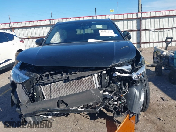 2023 Audi Q3 S line Premium Plus with VIN WA1EECF3XP1140582, listed as a IAAI auction lot 41271342 with 17,560 mi miles and . Bid and sale history available at DreamBid. Image 13.