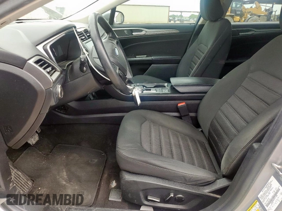 2020 Ford Fusion SE with VIN 3FA6P0HD7LR111586, listed as a Copart auction lot 56688945 with 105,591 mi miles and Salvage title. Bid and sale history available at DreamBid. Image 7.