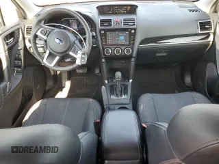 2017 Subaru Forester Touring с VIN JF2SJAWC0HH581060, выставлен на аукционе Copart как лот 61966085 с пробегом 59 745 миль миль и Списание • Salvage title. История ставок и продаж доступна на DreamBid. Изображение 8.
