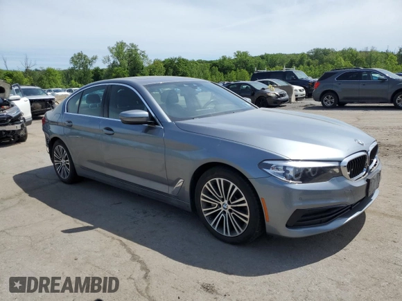 2019 BMW 5 Series 530i xDrive z VIN WBAJA7C50KG911728, wystawiony jako Copart lot #58306955 z przebiegiem 64 924 mil mil oraz Szkoda całkowita • Salvage title. Historia ofert i sprzedaży dostępna na DreamBid. Obrazek 4.