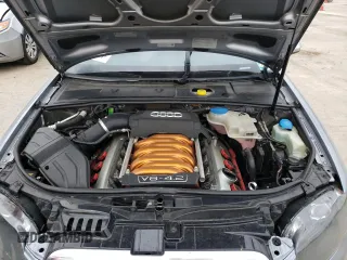 2006 Audi S4 SE z VIN WUAGL78E16A700016, wystawiony jako Copart lot #66925984 z przebiegiem 143 727 mil mil oraz Szkody całkowita. Historia ofert i sprzedaży dostępna na DreamBid. Obrazek 11.
