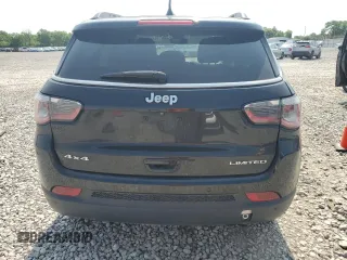 2018 Jeep Compass Limited z VIN 3C4NJDCB5JT341499, wystawiony jako Copart lot #59338715 z przebiegiem 131 149 mil mil oraz Szkoda całkowita • Salvage title. Historia ofert i sprzedaży dostępna na DreamBid. Obrazek 6.