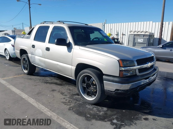 2004 Chevrolet Avalanche Z66 with VIN 3GNEC12TX4G258125, listed as a IAAI auction lot 40665236 with 219,016 mi miles and . Bid and sale history available at DreamBid. Image 1.