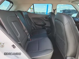 2022 Hyundai Venue Limited with VIN KMHRC8A36NU208112, listed as a Copart auction lot 61246415 with 34,363 mi miles and Non repairable. Bid and sale history available at DreamBid. Image 11.
