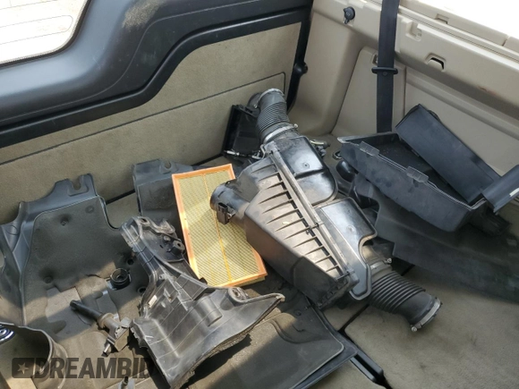 2012 Land Rover LR4 HSE with VIN SALAG2D44CA608846, listed as a Copart auction lot 59577375 with 140,157 mi miles and Salvage title. Bid and sale history available at DreamBid. Image 13.