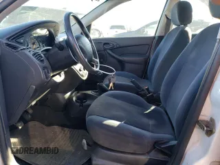 2000 Ford Focus SE with VIN 1FAFP34P7YW330697, listed as a Copart auction lot 88234905 with 40,484 mi miles and Clean Title. Bid and sale history available at carsss.com. Image 7.