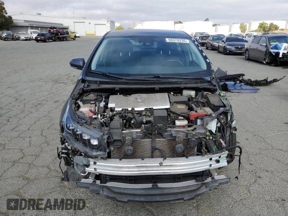 2020 Toyota Prius LE z VIN JTDKARFP4L3160836, wystawiony jako Copart lot #59370235 z przebiegiem 72 601 mil mil oraz Szkoda całkowita • Salvage title. Historia ofert i sprzedaży dostępna na DreamBid. Obrazek 5.