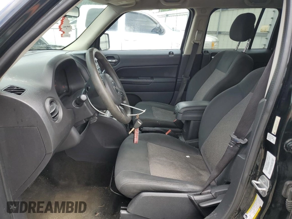 2013 Jeep Patriot Sport с VIN 1C4NJRBB7DD174135, выставлен на аукционе Copart как лот 57853395 с пробегом 168 303 миль миль и Списание • Salvage title. История ставок и продаж доступна на DreamBid. Изображение 7.