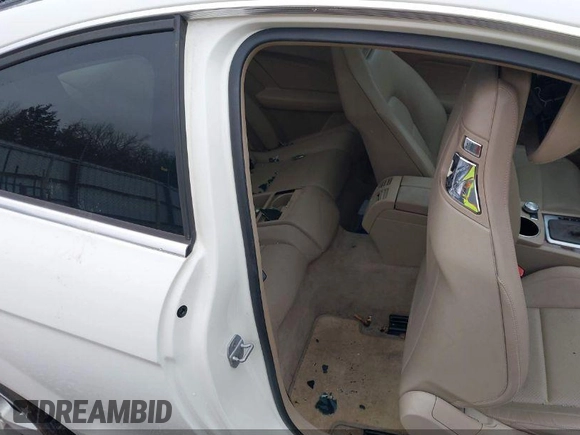 2012 Mercedes-Benz C 250 with VIN WDDGJ4HB4CF923775, listed as a IAAI auction lot 41931145 with 212,272 mi miles and . Bid and sale history available at DreamBid. Image 8.