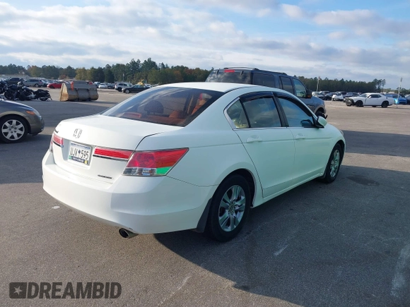 2012 Honda Accord SE z VIN 1HGCP2F63CA017374, wystawiony jako IAAI lot #40875683 z przebiegiem 267 310 mil mil oraz . Historia ofert i sprzedaży dostępna na DreamBid. Obrazek 4.