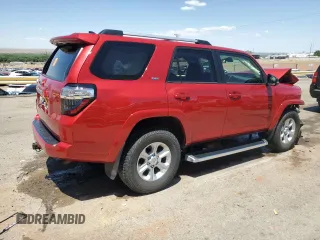 2021 Toyota 4Runner SR5 Premium with VIN JTENU5JR0M5856455, listed as a Copart auction lot 56670685 with 31,401 mi miles and Salvage title. Bid and sale history available at DreamBid. Image 3.