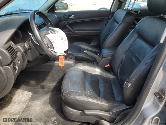 2003 Volkswagen Passat GLS with VIN WVWPD63BX3P100430, listed as a Copart auction lot 70912634 with 129,933 mi miles and Salvage Title. Bid and sale history available at carsss.com. Image 7.
