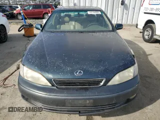 1998 Lexus ES 300 с VIN JT8BF28G4W5043724, выставлен на аукционе Copart как лот 44194005 с пробегом 234 200 миль миль и Чистый • Clean title. История ставок и продаж доступна на DreamBid. Изображение 5.