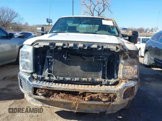 2014 Ford F-250 XL z VIN 1FT7X2B67EEB13106, wystawiony jako IAAI lot #41337143 z przebiegiem 116 625 mil mil oraz . Historia ofert i sprzedaży dostępna na DreamBid. Obrazek 12.