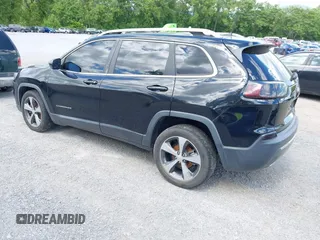 2019 Jeep Cherokee Limited z VIN 1C4PJLDNXKD128289, wystawiony jako IAAI lot #42335271 z przebiegiem 77 523 mil mil oraz . Historia ofert i sprzedaży dostępna na DreamBid. Obrazek 3.