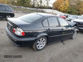 1999 BMW 3 Series 323i with VIN WBAAM3337XKC60992, listed as a Copart auction lot 76799624 with 110,976 mi miles and Salvage Title. Bid and sale history available at carsss.com. Image 3.