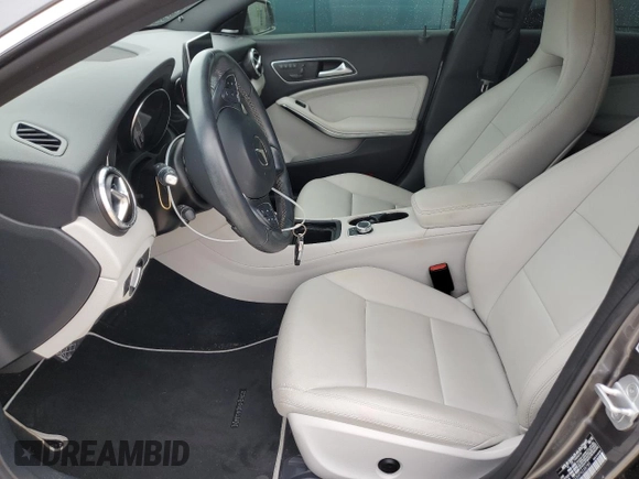 2015 Mercedes-Benz CLA 250 with VIN WDDSJ4EBXFN238785, listed as a Copart auction lot 38844454 with 22,552 mi miles and . Bid and sale history available at DreamBid. Image 7.