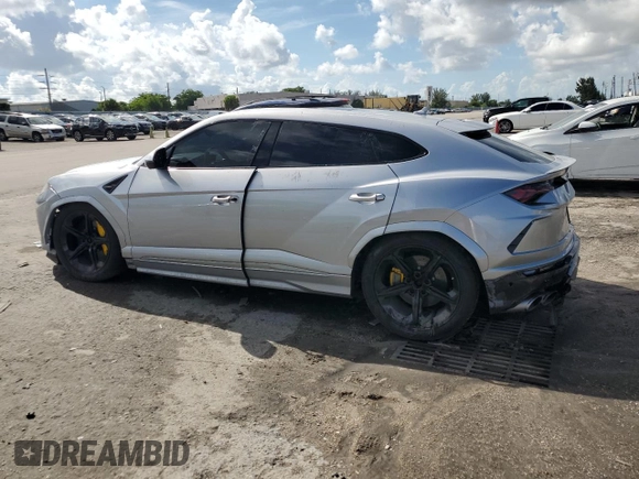 2021 Lamborghini Urus z VIN ZPBUA1ZL5MLA11591, wystawiony jako Copart lot #71260894 z przebiegiem Nie podano mil oraz Tytuł czysty. Historia ofert i sprzedaży dostępna na DreamBid. Obrazek 2.
