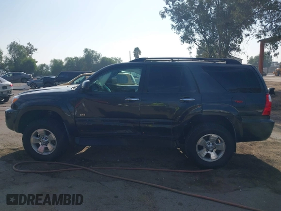 2008 Toyota 4Runner SR5 with VIN JTEZU14R18K022062, listed as a IAAI auction lot 41055144 with 161,842 mi miles. Bid and sale history available at carsss.com. Image 14.