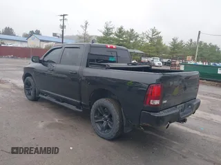 2016 Ram 1500 Sport z VIN 1C6RR7MTXGS211299, wystawiony jako IAAI lot #42006622 z przebiegiem 118 671 mil mil oraz . Historia ofert i sprzedaży dostępna na DreamBid. Obrazek 3.