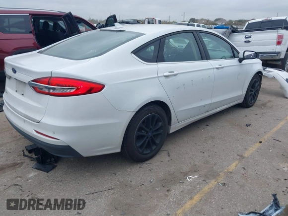 2020 Ford Fusion SE with VIN 3FA6P0H72LR131965, listed as a IAAI auction lot 41103182 with 36,284 mi miles. Bid and sale history available at carsss.com. Image 4.