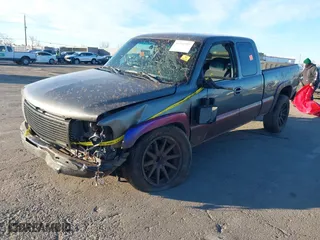 2001 Chevrolet Silverado 1500 LS with VIN 2GCEK19T311378533, listed as a IAAI auction lot 41331927 with 1 mi miles. Bid and sale history available at carsss.com. Image 18.