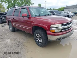 2002 Chevrolet Suburban LT z VIN 1GNFK16Z12J148114, wystawiony jako IAAI lot #42180158 z przebiegiem 231 149 mil mil oraz . Historia ofert i sprzedaży dostępna na DreamBid. Obrazek 1.
