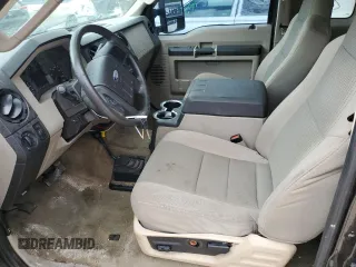 2008 Ford F-350 XL with VIN 1FTWX31528ED11395, listed as a Copart auction lot 43812455 with 215,029 mi miles and Salvage Title. Bid and sale history available at DreamBid. Image 7.