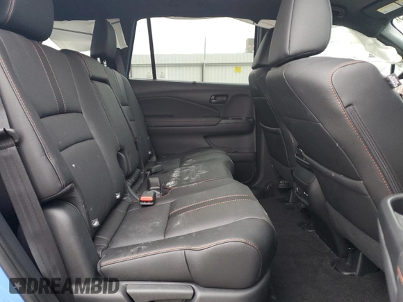 2025 Honda Passport TrailSport z VIN 5FNYF8H65SB002839, wystawiony jako Copart lot #52984215 z przebiegiem 469 mil mil oraz Szkoda całkowita • Salvage title. Historia ofert i sprzedaży dostępna na DreamBid. Obrazek 10.