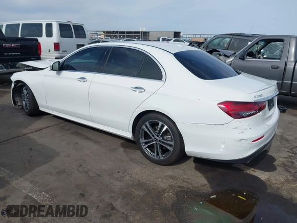 2021 Mercedes-Benz E 350 with VIN W1KZF8DB0MA874452, listed as a IAAI auction lot 42159201 with 53,594 mi miles and . Bid and sale history available at DreamBid. Image 3.