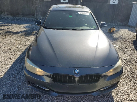 2013 BMW 3 Series 328i xDrive with VIN WBA3B5G53DNS00592, listed as a Copart auction lot 41590265 with 125,524 mi miles and Salvage Title. Bid and sale history available at carsss.com. Image 5.