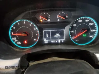 2018 Chevrolet Traverse LS z VIN 1GNERFKW5JJ132772, wystawiony jako Copart lot #57507055 z przebiegiem 121 717 mil mil oraz Czysty tytuł • Clean title. Historia ofert i sprzedaży dostępna na DreamBid. Obrazek 9.