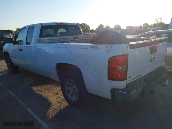 2007 Chevrolet Silverado 1500 LT w/1LT with VIN 1GCEC19J07E552769, listed as a IAAI auction lot 41997956 with 1 mi miles. Bid and sale history available at carsss.com. Image 14.