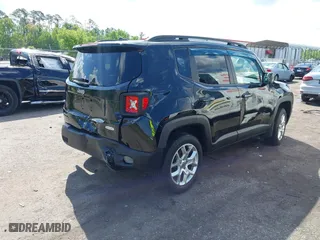 2017 Jeep Renegade Latitude with VIN ZACCJBBB4HPE90100, listed as a IAAI auction lot 41998252 with 84,443 mi miles. Bid and sale history available at carsss.com. Image 4.