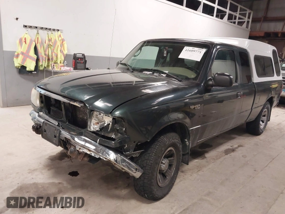 2004 Ford Ranger XLT Appearance with VIN 1FTYR44E44PB23741, listed as a IAAI auction lot 41609771 with 287,618 mi miles. Bid and sale history available at carsss.com. Image 2.