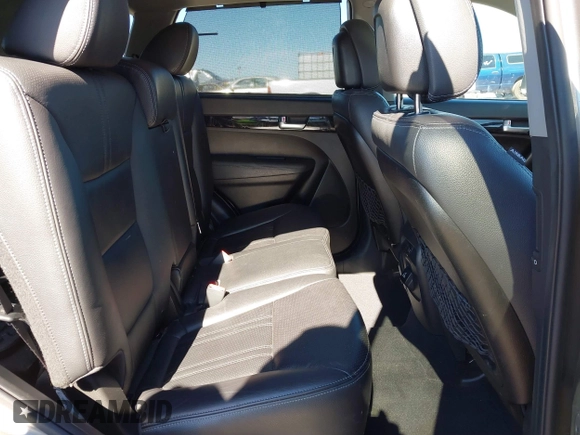 2014 Kia Sorento EX with VIN 5XYKUDA79EG445841, listed as a IAAI auction lot 41636646 with 79,089 mi miles. Bid and sale history available at carsss.com. Image 8.