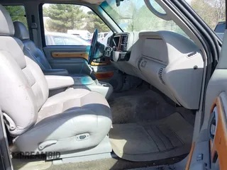 1997 Chevrolet Silverado 1500 with VIN 2GCEK19R3V1159386, listed as a IAAI auction lot 42159684 with 98,577 mi miles and . Bid and sale history available at DreamBid. Image 5.