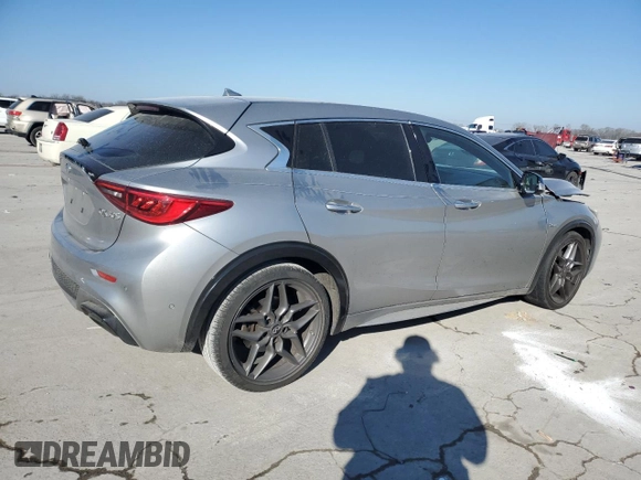 2018 Infiniti QX30 Premium z VIN SJKCH5CP0JA049834, wystawiony jako Copart lot #42970255 z przebiegiem 113 394 mil mil oraz Szkoda całkowita • Salvage title. Historia ofert i sprzedaży dostępna na DreamBid. Obrazek 3.