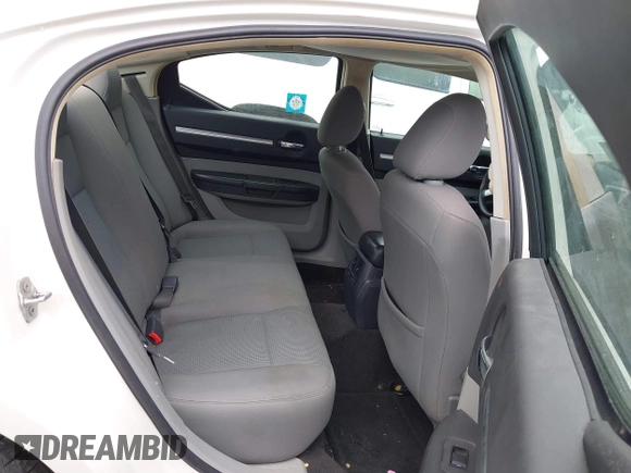 2008 Dodge Charger with VIN 2B3KA43G18H286259, listed as a IAAI auction lot 41951575 with 211,521 mi miles and . Bid and sale history available at DreamBid. Image 8.