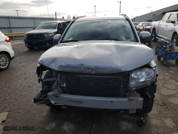 2016 Jeep Compass Latitude with VIN 1C4NJDEB8GD757624, listed as a Copart auction lot 84997714 with 140,906 mi miles and Salvage Title. Bid and sale history available at carsss.com. Image 5.