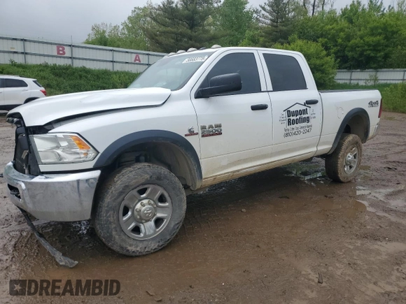 2018 Ram 2500 Tradesman z VIN 3C6UR5CL4JG368230, wystawiony jako Copart lot #56683775 z przebiegiem 185 542 mil mil oraz Czysty tytuł • Clean title. Historia ofert i sprzedaży dostępna na DreamBid. Obrazek 1.