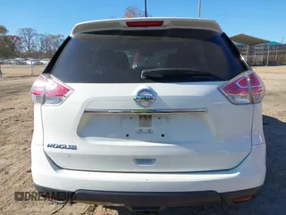 2016 Nissan Rogue S with VIN JN8AT2MT2GW003957, listed as a IAAI auction lot 40912213 with 139,143 mi miles. Bid and sale history available at carsss.com. Image 17.