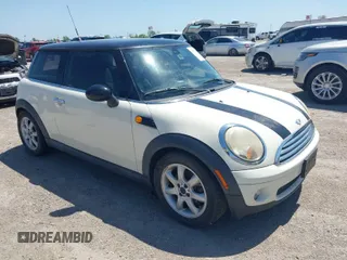 2008 MINI Hardtop with VIN WMWMF33568TT61619, listed as a IAAI auction lot 41997172 with Not Provided miles and . Bid and sale history available at DreamBid. Image 1.