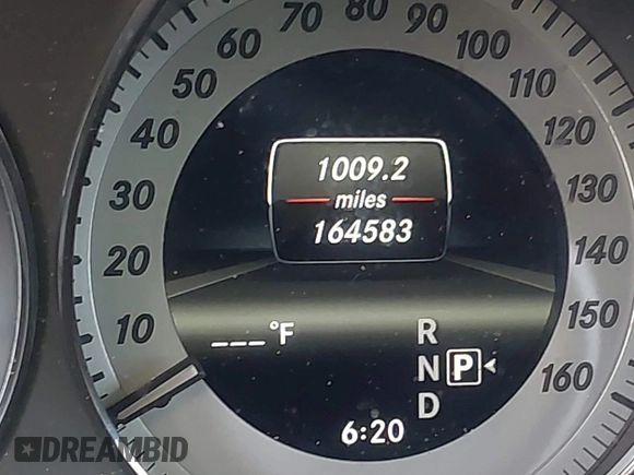 2013 Mercedes-Benz GLK 350 with VIN WDCGG8JB9DG025673, listed as a IAAI auction lot 42104497 with 164,583 mi miles and . Bid and sale history available at DreamBid. Image 15.