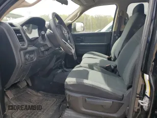 2020 Ram 2500 Tradesman z VIN 3C6UR5CL7LG308879, wystawiony jako Copart lot #54360765 z przebiegiem 90 774 mil mil oraz Szkoda całkowita • Salvage title. Historia ofert i sprzedaży dostępna na DreamBid. Obrazek 7.